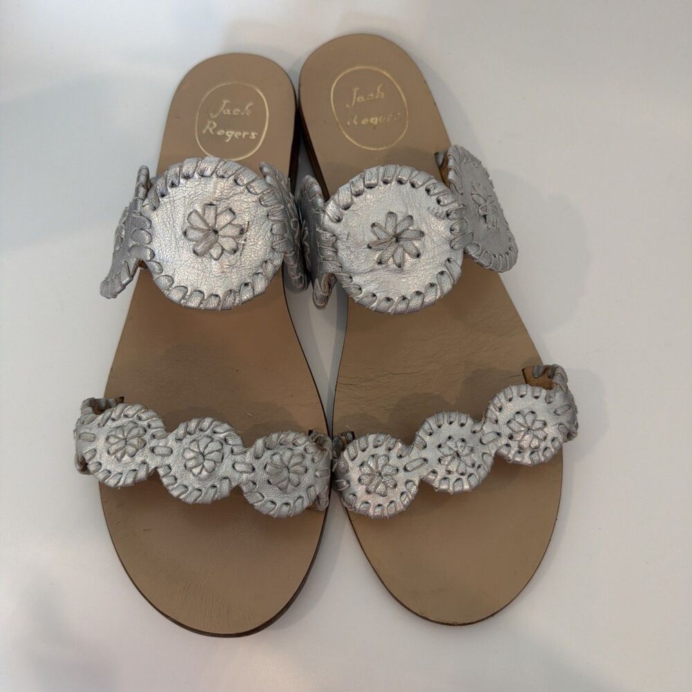 Jack Rogers Womens  Sz 10 Lauren Sandals Silver Leather EUC - Picture 2 of 12